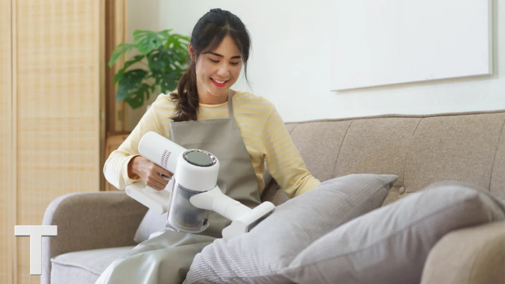 Sofa cleaning methods in Sharjah